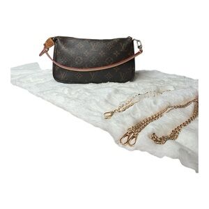 Louis Vuitton Pouchette Monogram Canvas